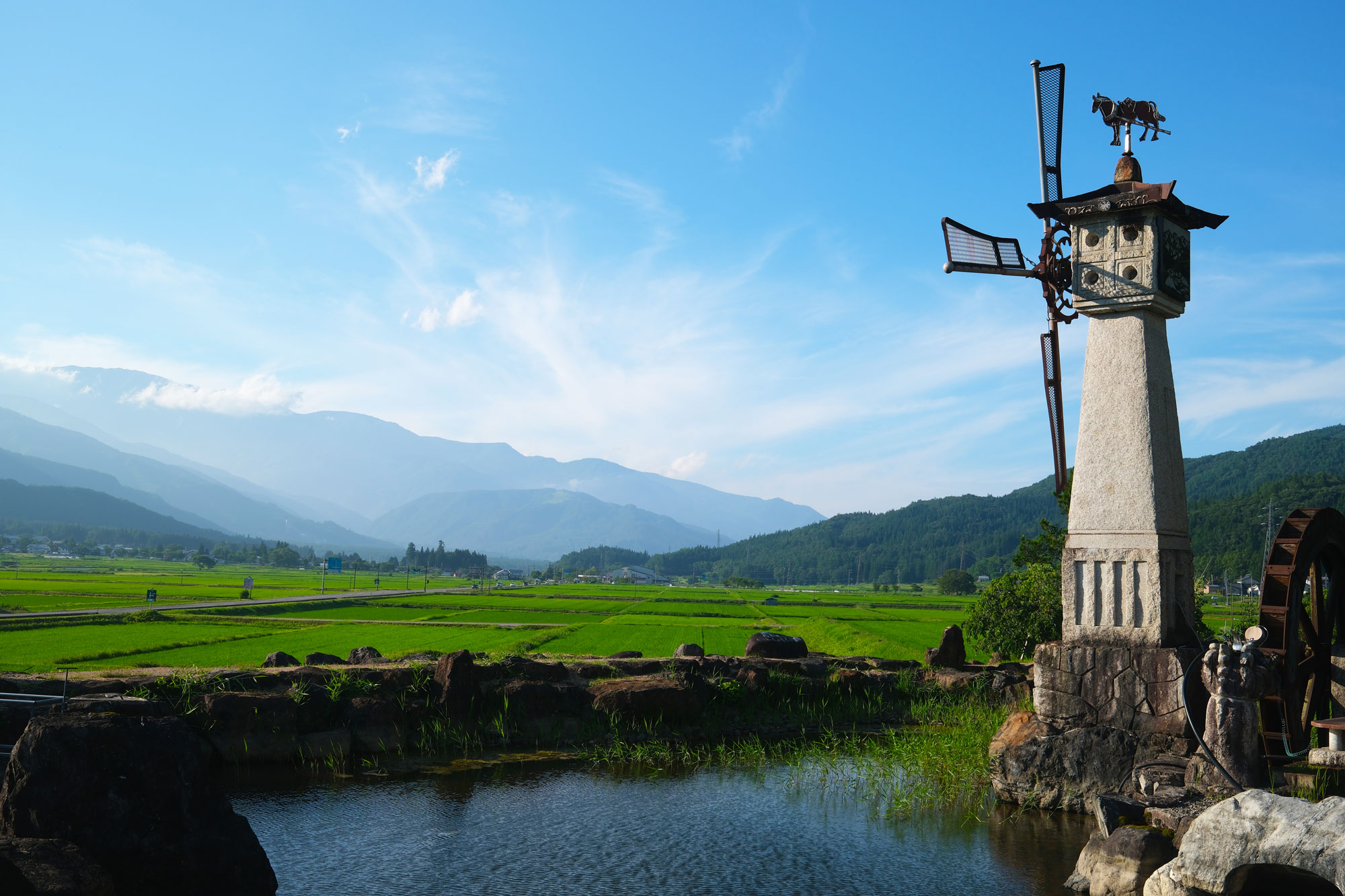 2_Self-guided-salt-road-nagano-nakatsu-sui-shrine.jpg